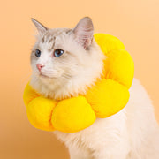TUXTOOX ellow Soft Cat Recovery Collar, Adjustable Lightweight Elizabethan Cone, Breathable Anti-Licking Protective Collar, Comfortable Wound Healing Neck Cone for Post-Surgery Recovery for Cats & Small Pets S/M/L