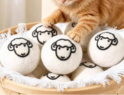 TUXTOOX Wool Felt Cat Ball Toys, Interactive Catnip Bell Ball, Soft Lightweight Indoor Chase Play Toy, Stress Relief Hunting Exercise Boredom Prevention Toy for Kittens & All Indoor Cats