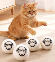 TUXTOOX Wool Felt Cat Ball Toys, Interactive Catnip Bell Ball, Soft Lightweight Indoor Chase Play Toy, Stress Relief Hunting Exercise Boredom Prevention Toy for Kittens & All Indoor Cats